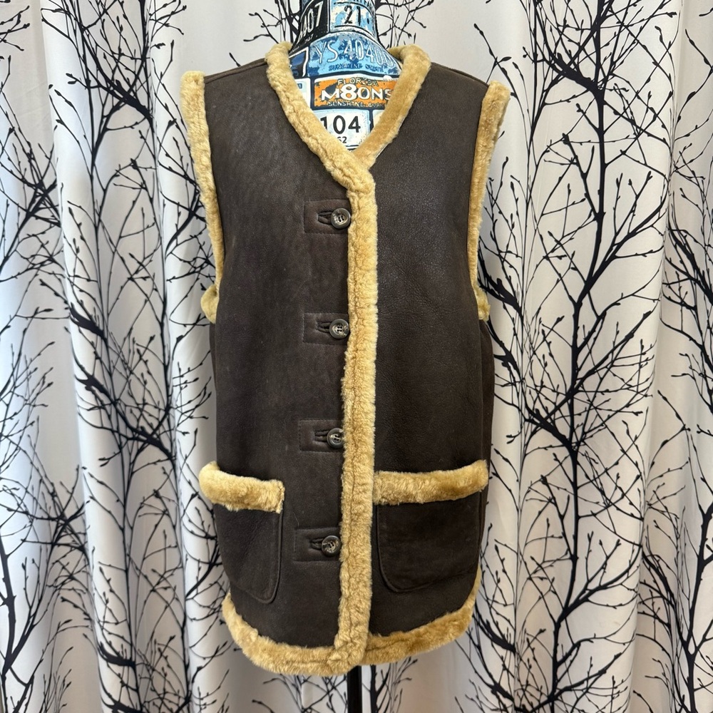 Bod & Christensen Brown Shearling Vest with Tan Trim Size Large 100% Sheepskin